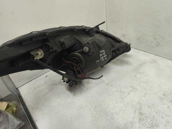 PHARE GAUCHE SUZUKI - Vue 2